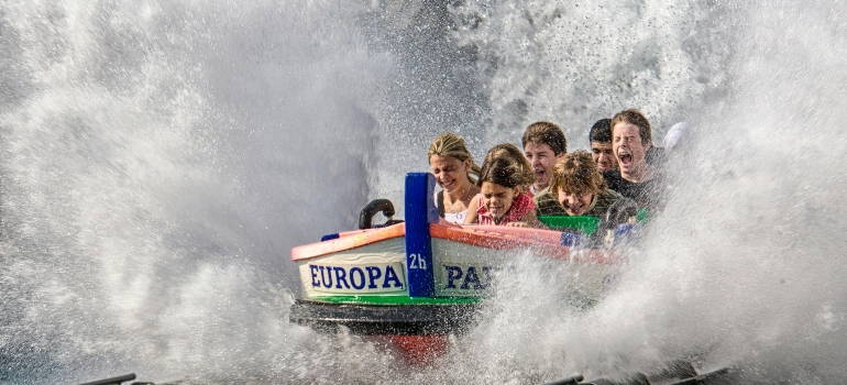 People on an amusement park ride