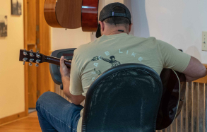 footer_floating_gallery_02