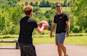 footer_floating_gallery_03